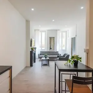 Appartement T2 Lumineux A La Joliette, Marseille